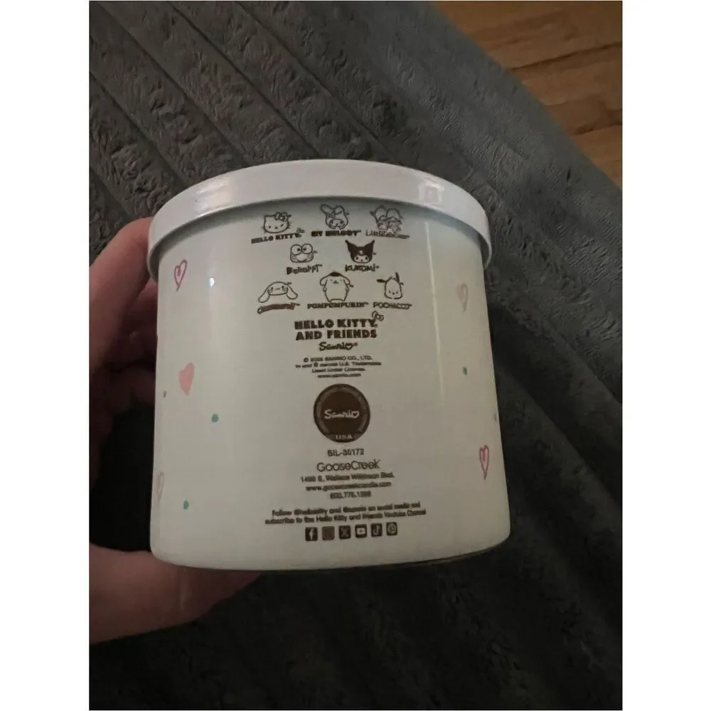 Goose Creek Hello Kitty and Friends Licensed 3 Wick Candle